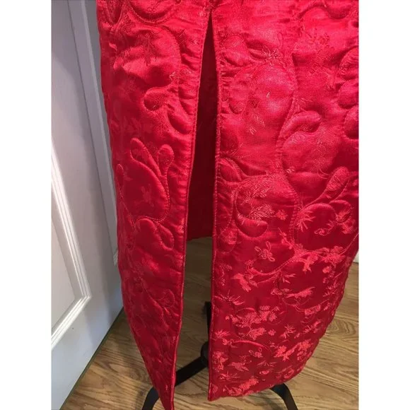 Vintage 100% Silk Made in Hong Kong CATHAY Red Quilted Robe Large - Picture 8 of 8